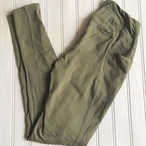 Gymshark aspire leggings khaki color small